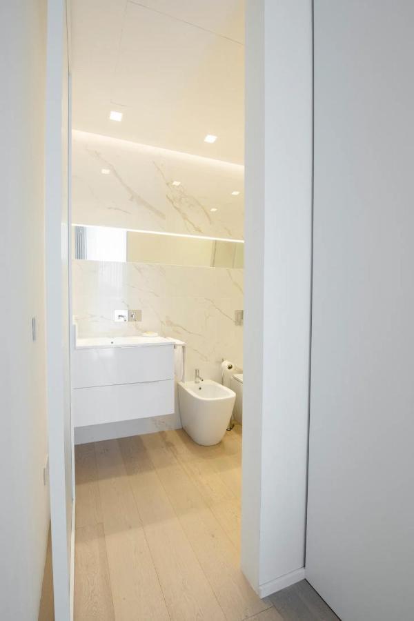 Appartamenti In Centro - Biancospino Apartments มิลาน ภายนอก รูปภาพ