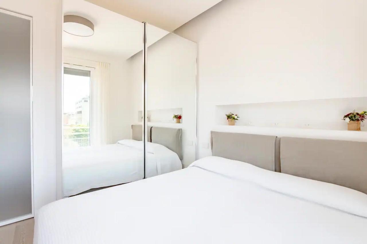 Appartamenti In Centro - Biancospino Apartments มิลาน ภายนอก รูปภาพ